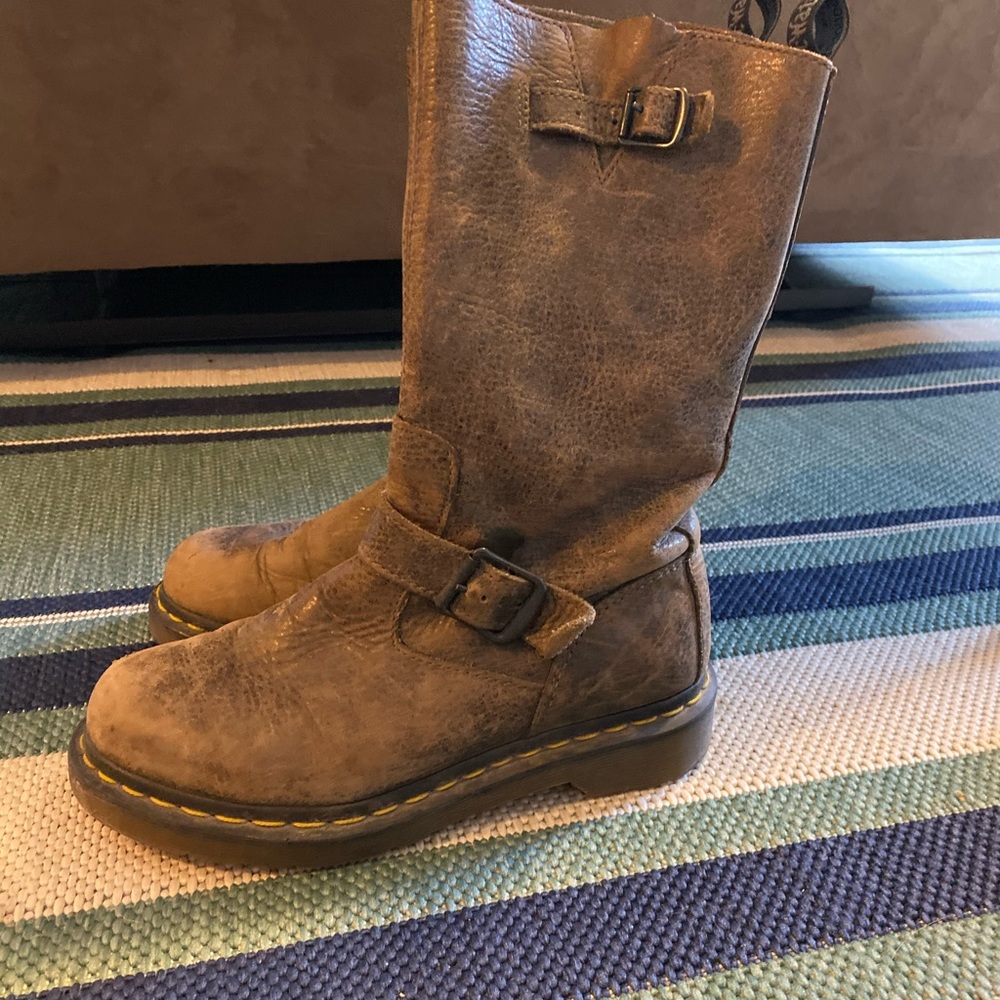 Women’s Dr. Martens leather boots
